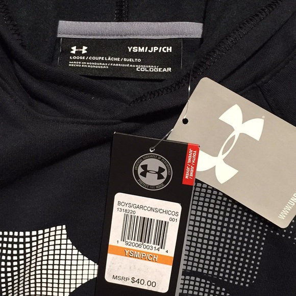 New Under Armour Boys Pull Over Hoodie Small . - Picture 2 of 4